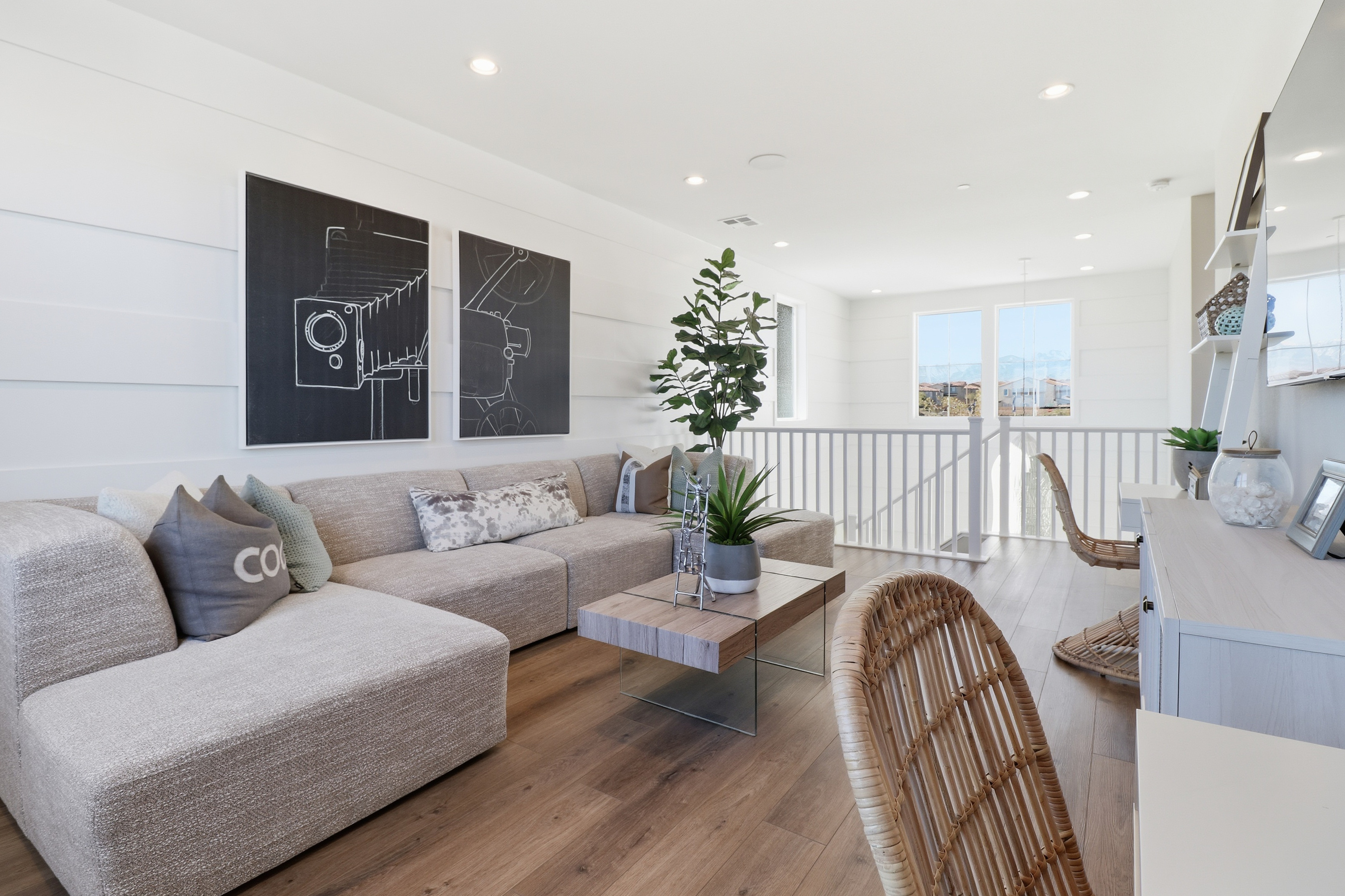 Real Estate Image 10